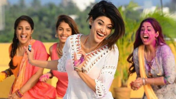 Actress Oviya latest News - 90ml