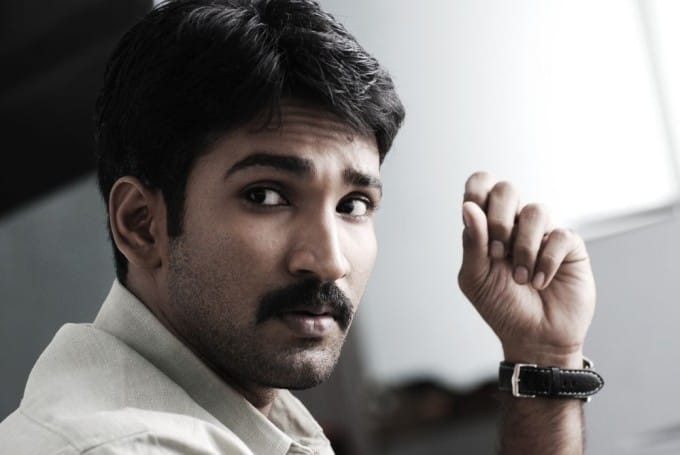 நடிகர் ஆதி