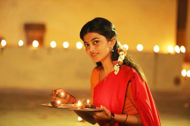 Anandhi