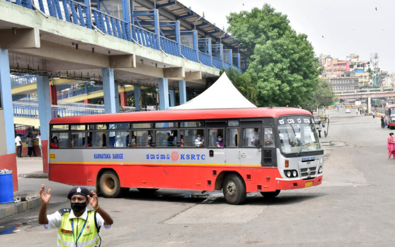 karnataka bus