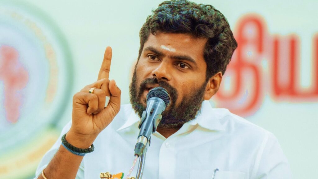 சின்னப் பையன் தானே…நான் யாருன்னு காட்றேன்…ஆர்.எஸ்.பாரதி மீது அண்ணாமலை பாய்ச்சல்…