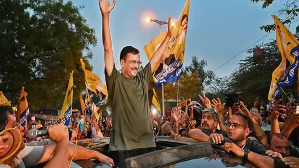 திகார் சிறையிலிருந்து ஜாமினில் வெளிவந்த வந்த அரவிந்த் கெஜ்ரிவால்… தொண்டர்கள் மகிழ்ச்சி…!
