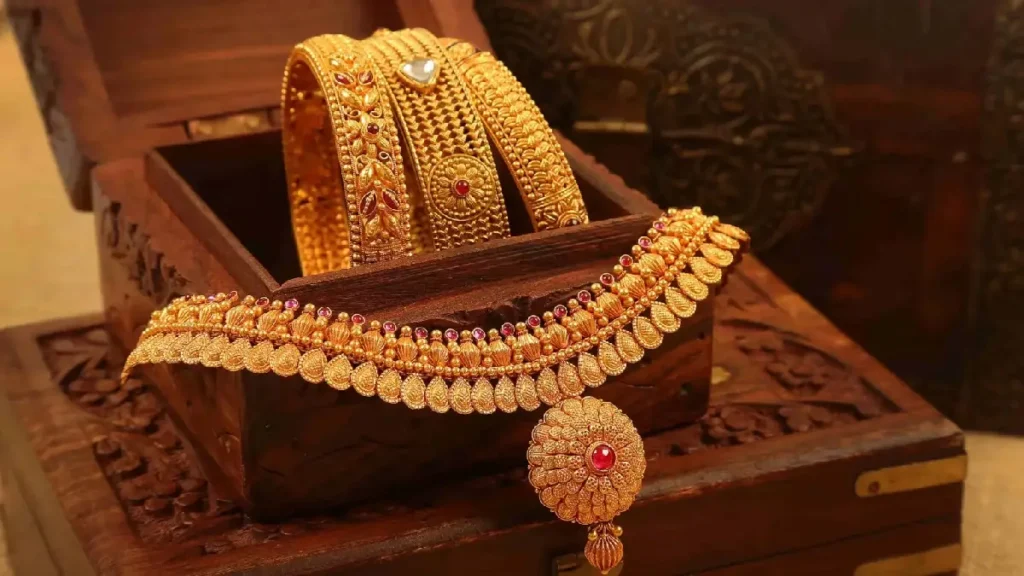 4 நாட்களுக்குப் பிறகு… உயர்வை சந்தித்த தங்கம் விலை… இன்றைய தங்கம் மற்றும் வெள்ளி நிலவரம் இதோ…!