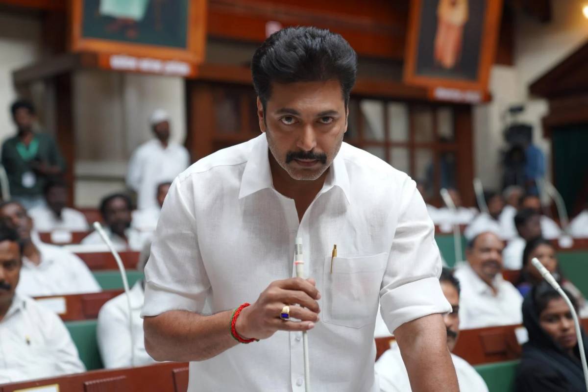 கராத்தே பாபு டீசர் ரிலீஸ்! “யாரையும் குறி வச்சு எடுக்கல” – ரவி மோகன் படக்குழு திடீர் எச்சரிக்கை பின்னணி என்ன?