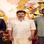 சென்சார் தடைகளைத் தகர்த்த 'ஜனநாயகன்'! விஜய் ரசிகர்களுக்குக் காத்திருக்கும் அந்த மாஸ் சர்ப்ரைஸ்.. ரிலீஸ் தேதி இதுதானா? 15 Chief Minister Vijay in the poster of his final film Jananayagan.