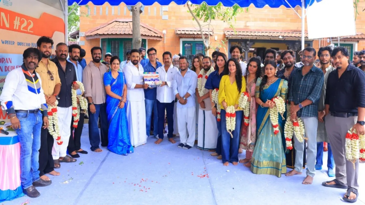 சசிகுமார், நரேன் நடிப்பில் பிரம்மாண்ட புதிய படம்: டிரைடன்ட் ஆர்ட்ஸ் தயாரிப்பு எண் 22 பூஜை விழா தொடக்கம்!